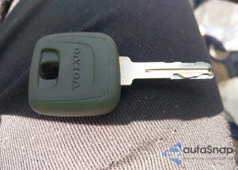 2004 Volvo S80 2.9 z USA, uszkodzony, nr VIN YV1TS92D041341176